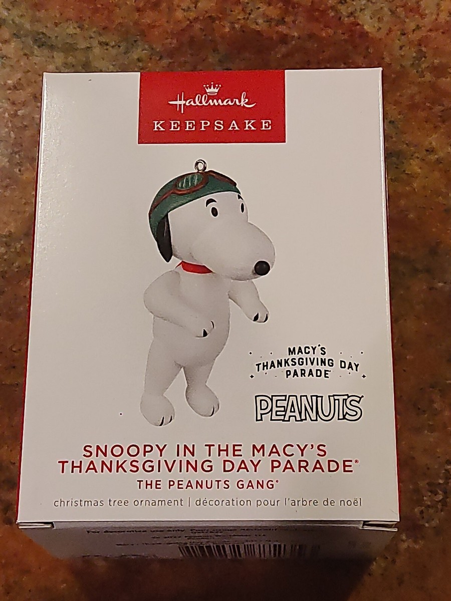 Hallmark 2022 Keepsake Snoopy Macy's Thanksgiving Parade Ornament