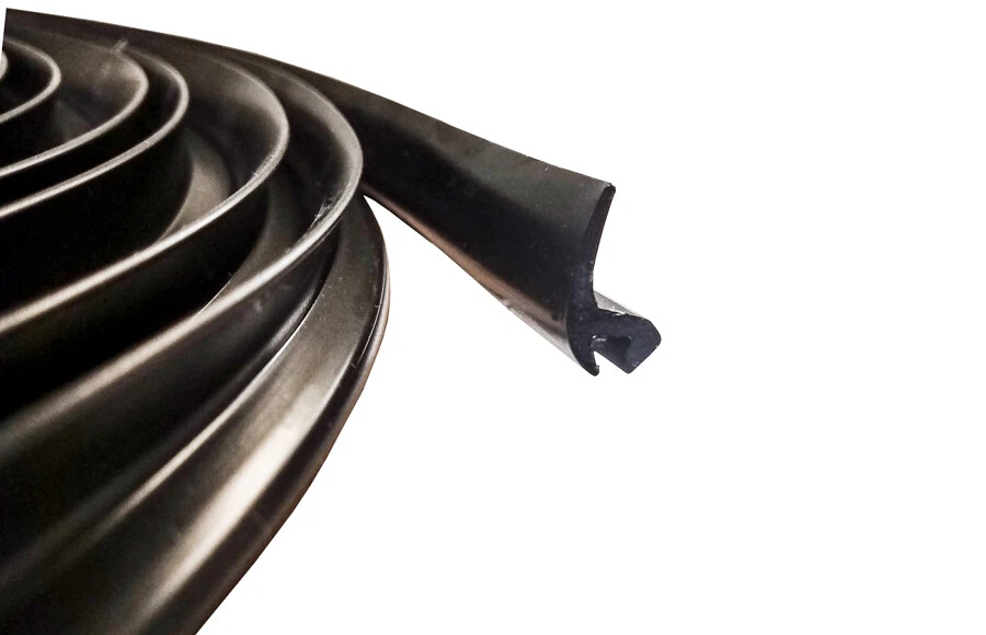 Universal Glass Molding conventional style molding 75 feet - Image 2 of 3