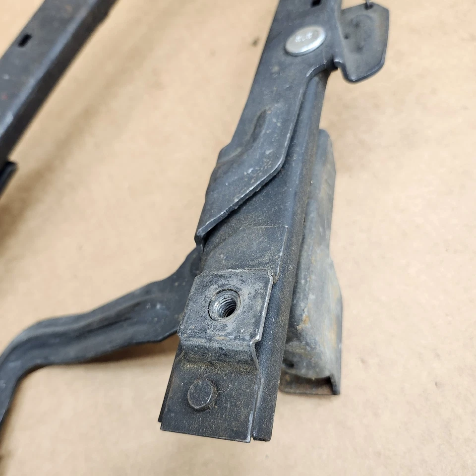 84-96 C4 Corvette ручной сиденье трек набор левый или правый треки хорошо б/у сборка - Изображение 3 из 4