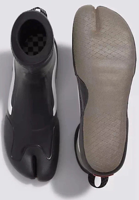 Vans Surf Boot Hi ST 3MM Black Shoes Boots Men’s Size 6 thumbnail 3