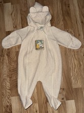 Vintage Y2K Disney Classic Winnie The Pooh Rompers One Piece Pjs Size 6-12 MOS