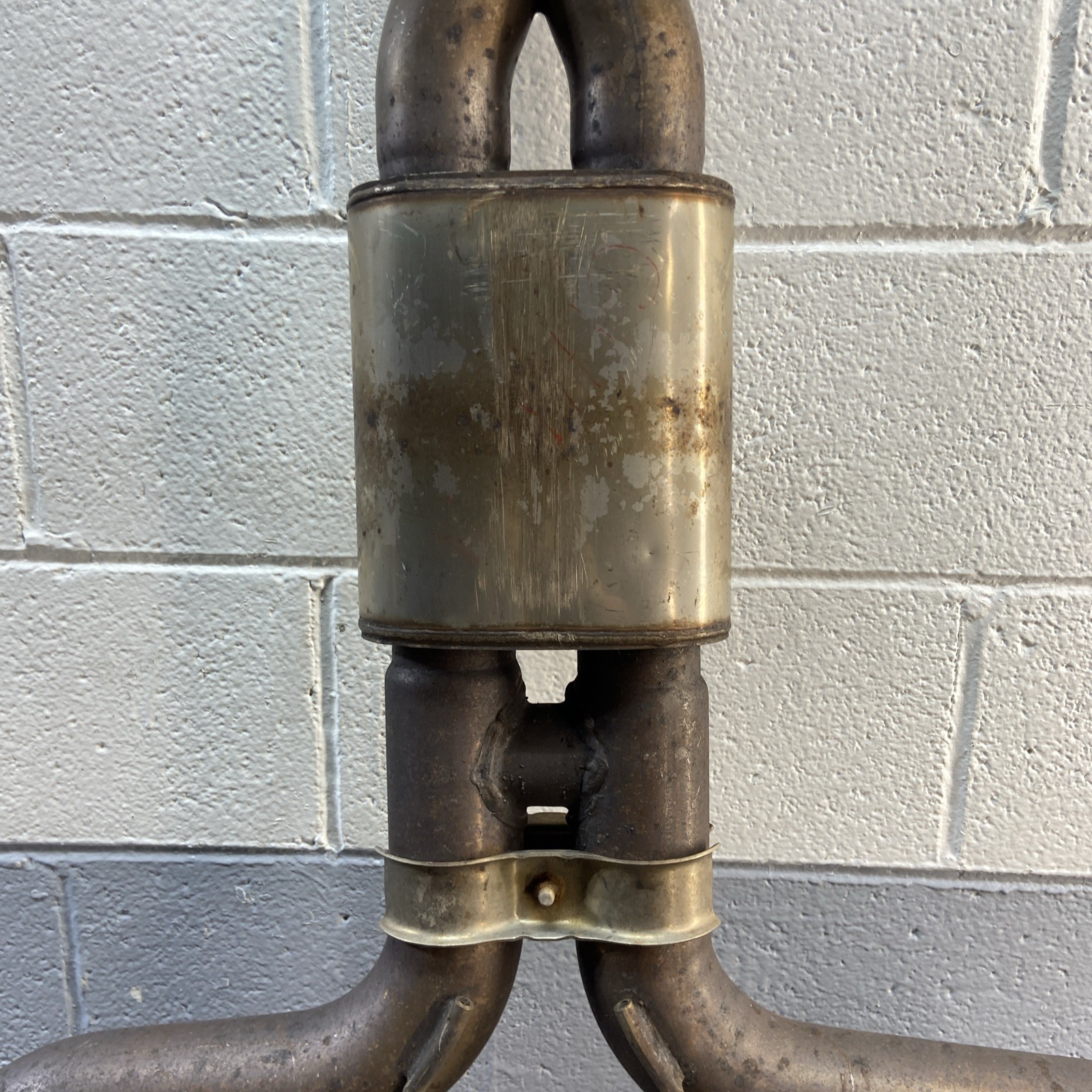 2014-2020 Maserati Ghibli M157 3.0L Exhaust Muffler Center Resonator OEM