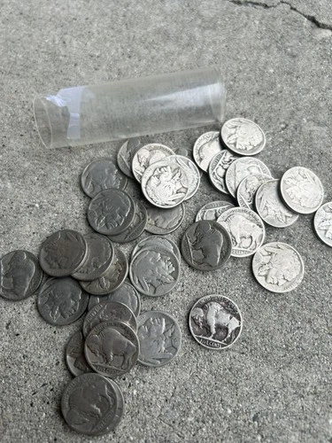 35 Buffalo Nickels Lot - Unreadable Dates  But Other Good Details