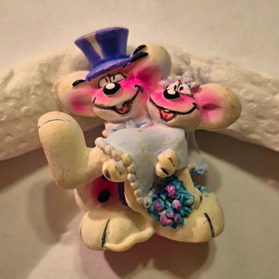 Diddl Sammelfigur/Miniszene Maus-Paar im Brautkleid mit Zylinder, weiß-rosa