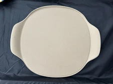 Pampered Chef Stoneware Medium 13” Round Stone with Handles Pizza Baking