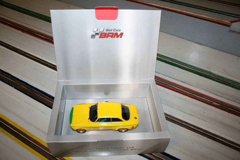 BRM 142Y Alfa Romeo GTA Yellow Edition 1:24