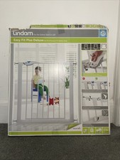 Lindam Sure Shut Baby Stair Gate 76-82cm White No Drill, Pressure Fit, Safety