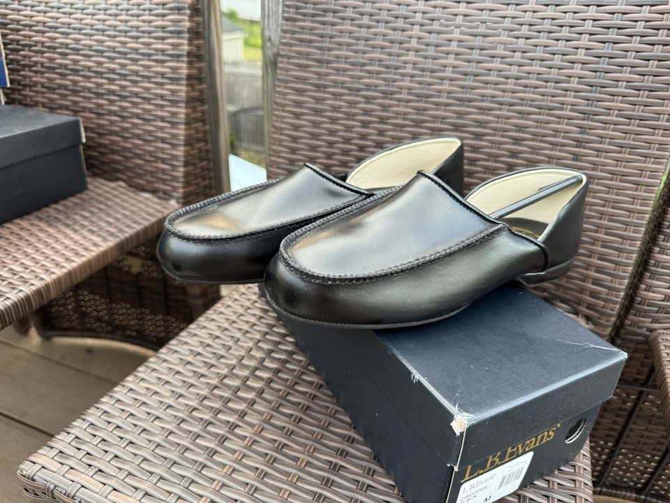 Zapatilla L B Evan’s Chicopee de cuero negra para hombre talla 9M nueva en caja Foto 4 de 4