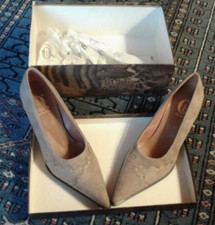 DECOLTE' DONNA Colore Beige Nuovo. Misura: 38