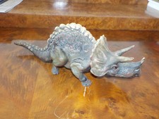 gro&szlig;er Triceratops Dinosaurier (selten) N.F. D&auml;nemark ca. 27 cm lang / Massetier