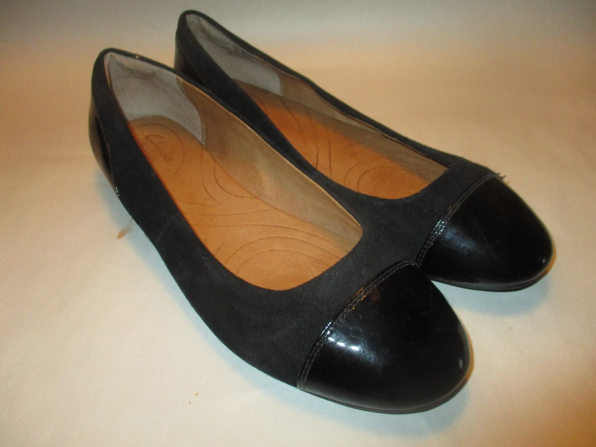 Clarks Indigo Womens Black Suede w/ Patent Cap, Cushion Insole Flats |