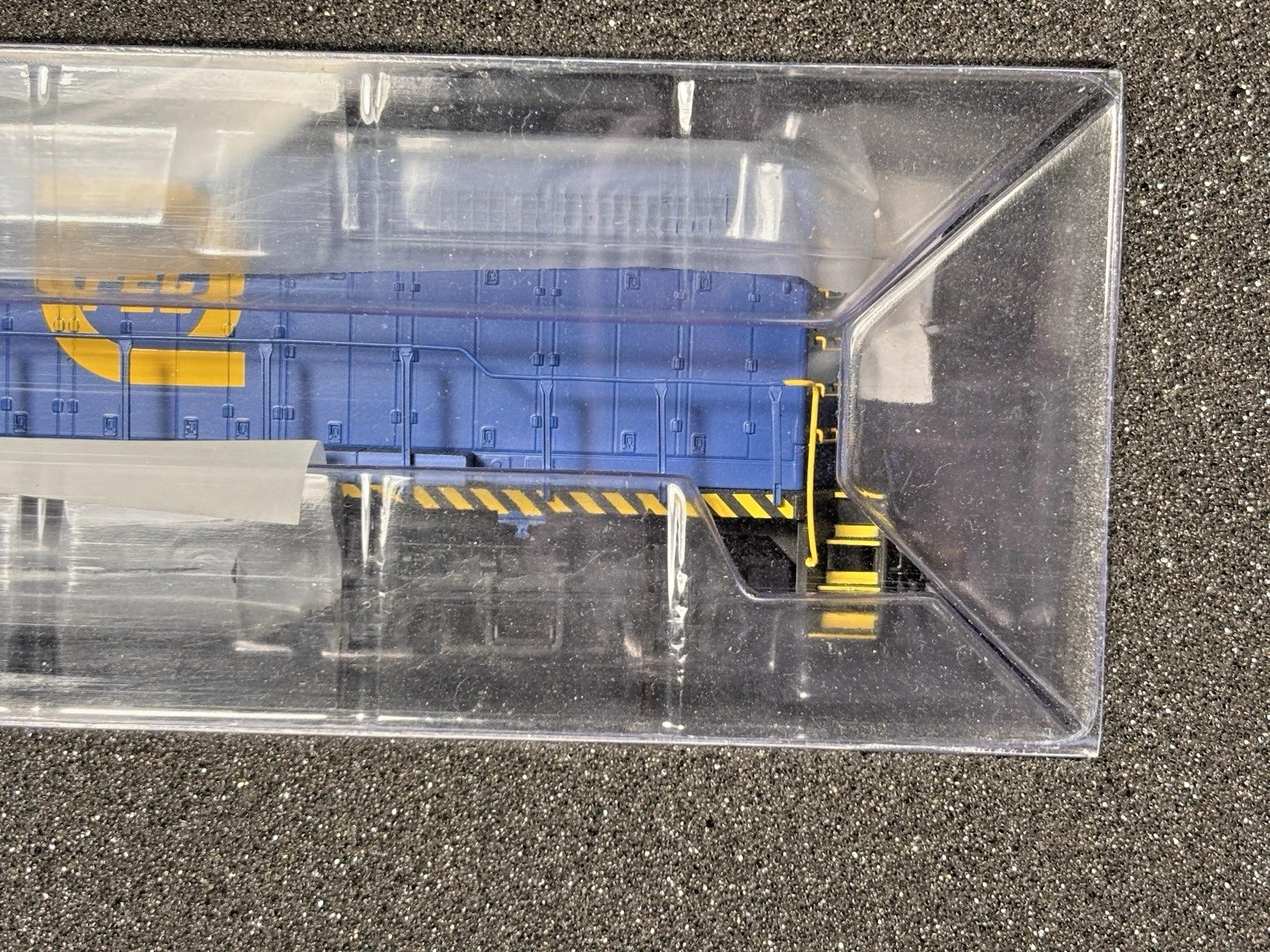 Picture 7 of 16