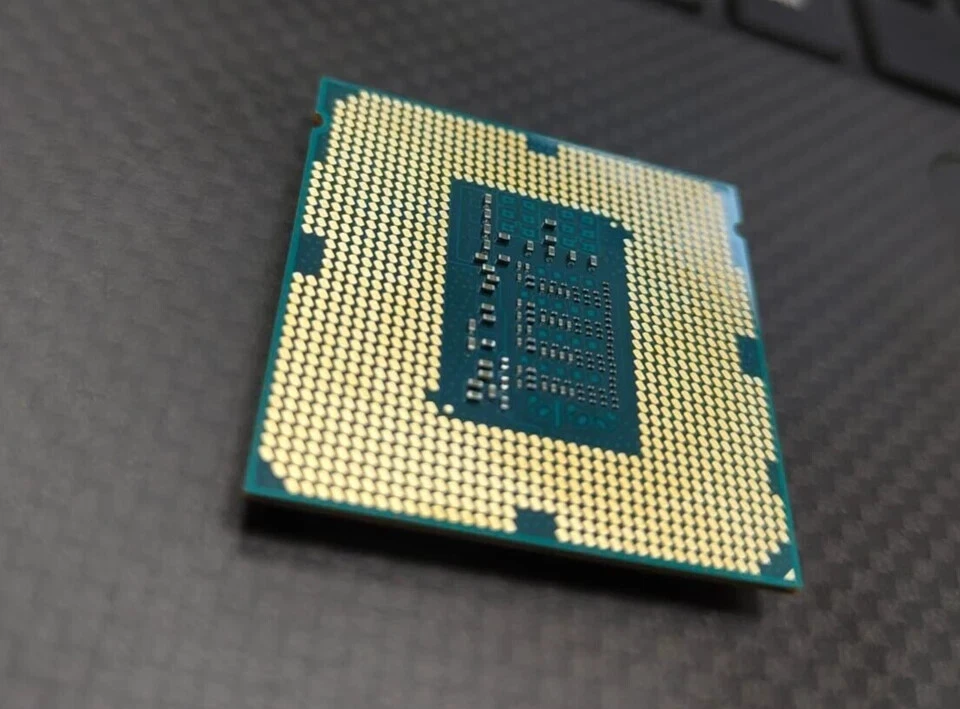 Intel Core i7-4790S - 3.2 GHz Processor - Image 3 of 4