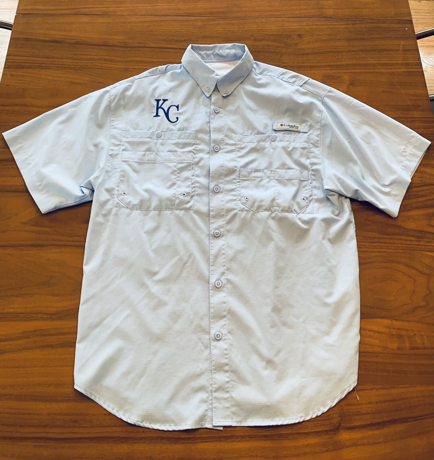 Kansas City Royals Columbia PFG Fishing Shirt Mens S/M Button Up Blue Tamiami thumbnail 4
