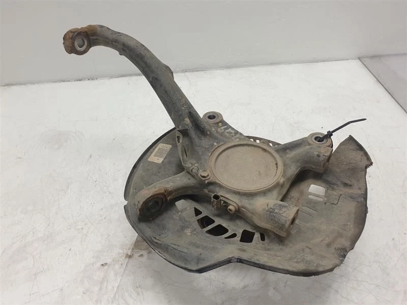 Toyota Tundra 2016-2018 pasajero derecho husillo/nudillo 43211-0C020 Foto 3 de 4