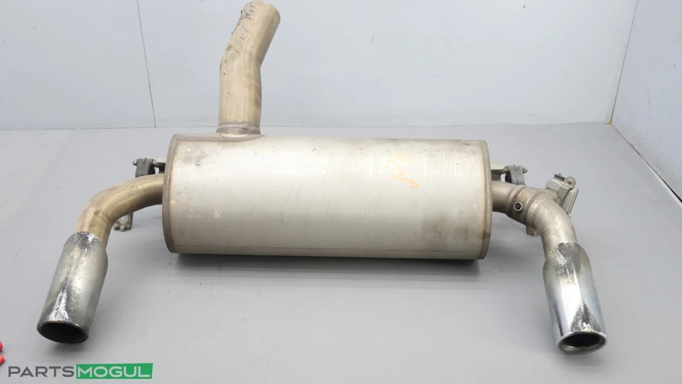 Silenciador de escape trasero BMW F30 F32 F33 335i ActiveHybrid 3 2012-2015 7602290 OEM Foto 2 de 4