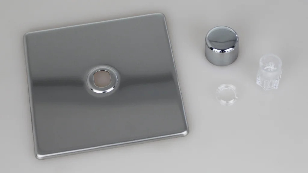 Dimmer Silver Matrix Faceplate Kit Screwless Polished Chrome 1-Gang Varilight