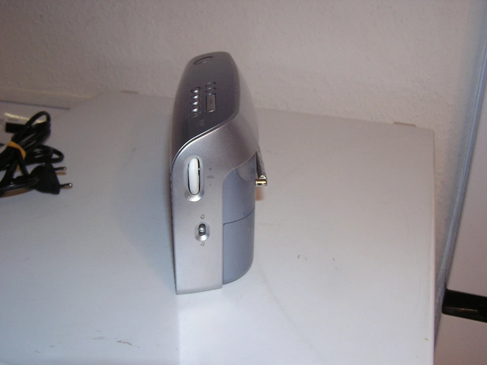 Grundig Music 7000 DAB/DAB+ Radiowecker Top Zustand - Bild 4 von 4