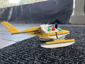 LEGO CITY Seaplane 3178 Complete Set with Pilot Minifigure Airport Subtheme