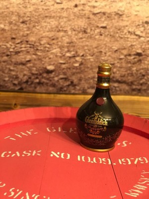 Glenfiddich 18 Jahre Small Batch Reserve Whisky - 700ml