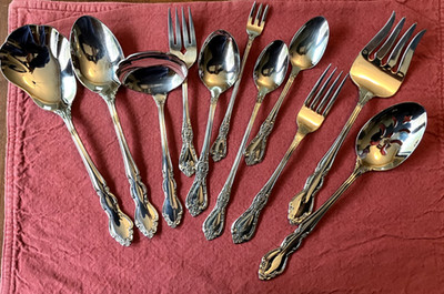 DISTINCTION DELUXE By Oneida Stainless DOVER Vintage Flatware YOUR CHOICE -RARE!