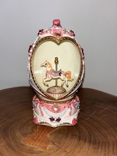 Spieluhr mit Pferd, Musik und Licht (voll funktionsfähig)