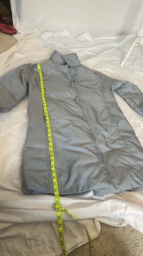 Abrigo de Plumón Reversible Ermanno Scervino Mujer Talla 12 Originalmente $2400 - Imagen 8 de 10
