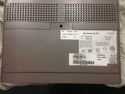 Serveur de terminaux IOLAN MDC 8 ports RS232 Médical - PERLE Systems