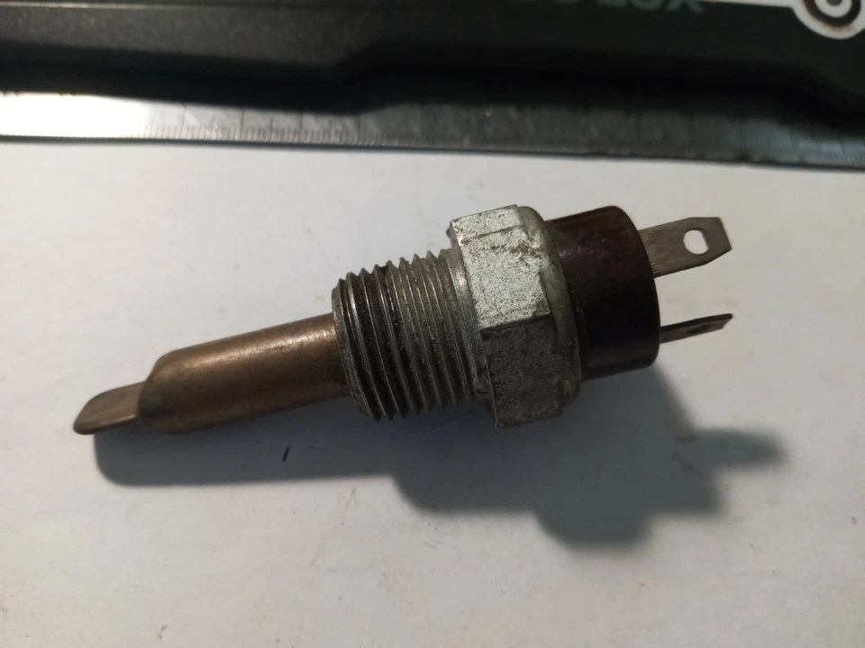 Vintage GM 1998140 Delco Remy Coolant Temp Sensor Fits1956 Oldsmobile - Image 2 of 4