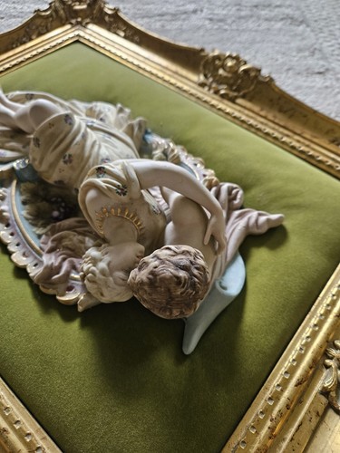 Framed Andrew Kolb Sons Porcelain Sculpture Courtship Couple Semi Nude Gold Wood - Picture 8 of 15