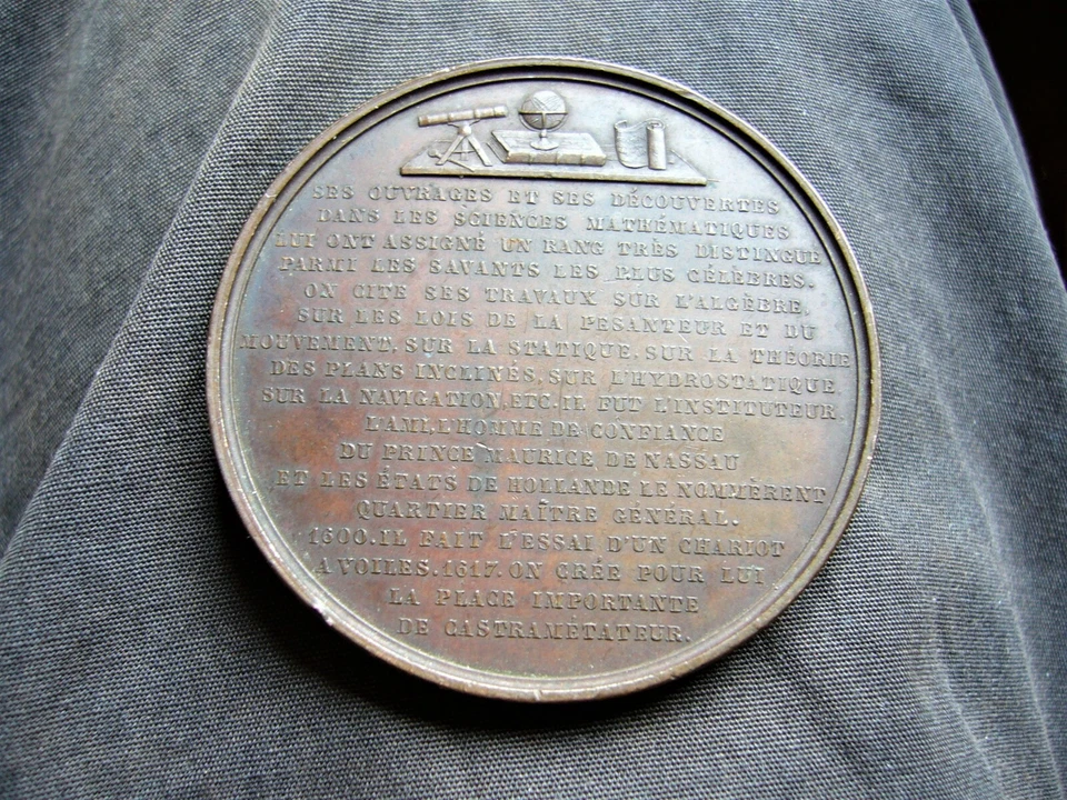 Simon Stevin, Stunning  Flemish Medallion by Jouvenel. 47mm Diameter. - Image 2 of 2