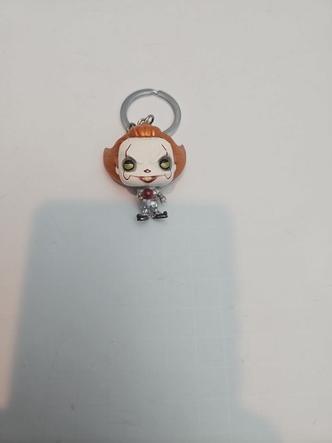 Pennywise IT Keychain - Picture 2 of 6