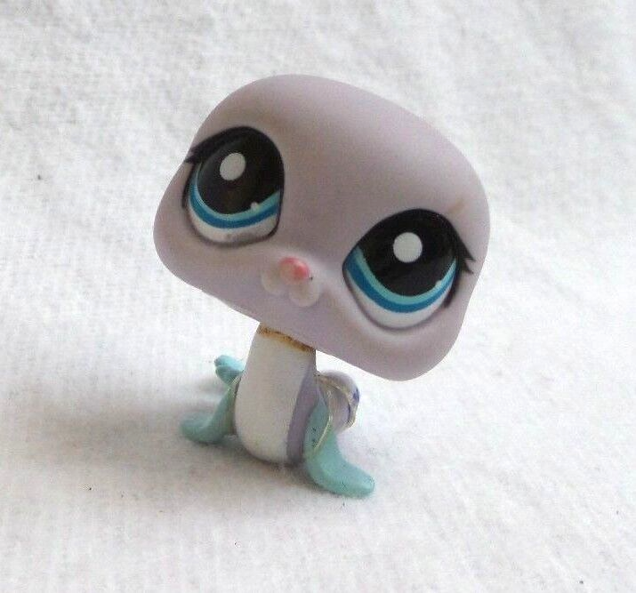 Littlest Pet Shop LPS #1134 - Baleine Mauve Et Verte Avec Yeux Bleus, Occasion - Figurine Hasbro Pour Collectionneurs