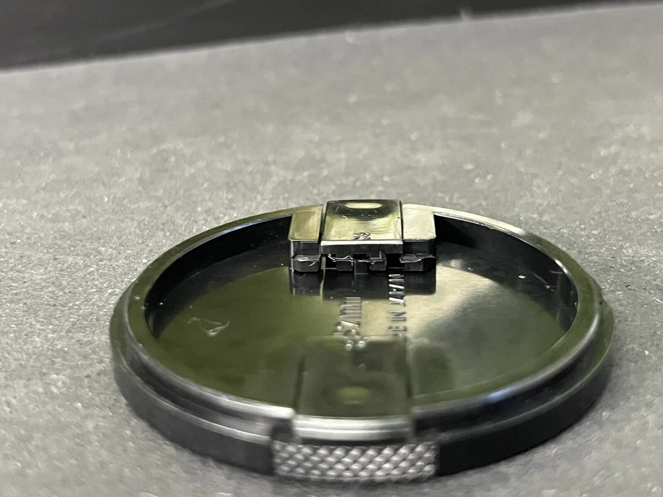 Sigma 52mm Front Lens Cap - Image 4 of 4