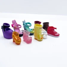 MGA Entertainment Na Na Na Surprise Doll Single Shoes Teens & Standard Size