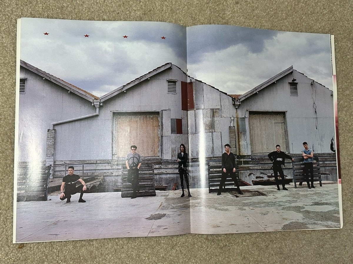 INXS KICK World Concert Tour Vintage Program 1987 - 1988