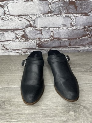 Minnetonka Black Leather Silver Buckle Billie Mules Shoes Women Sz 7.5M US/38EU