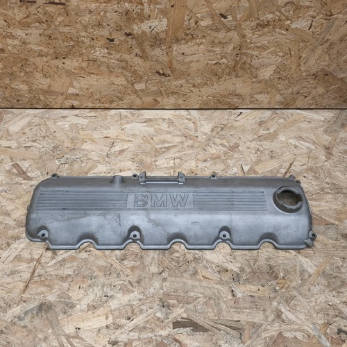 BMW E28 E30 320i 325i E34 520i 525i M20 Ventildeckel Zylinderkopfhaube