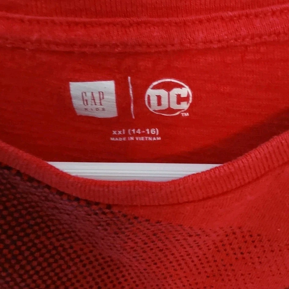 Camisa roja manga larga Gap Kids DC Justic League adolescentes niños talla XXL 14/16 Foto 4 de 4