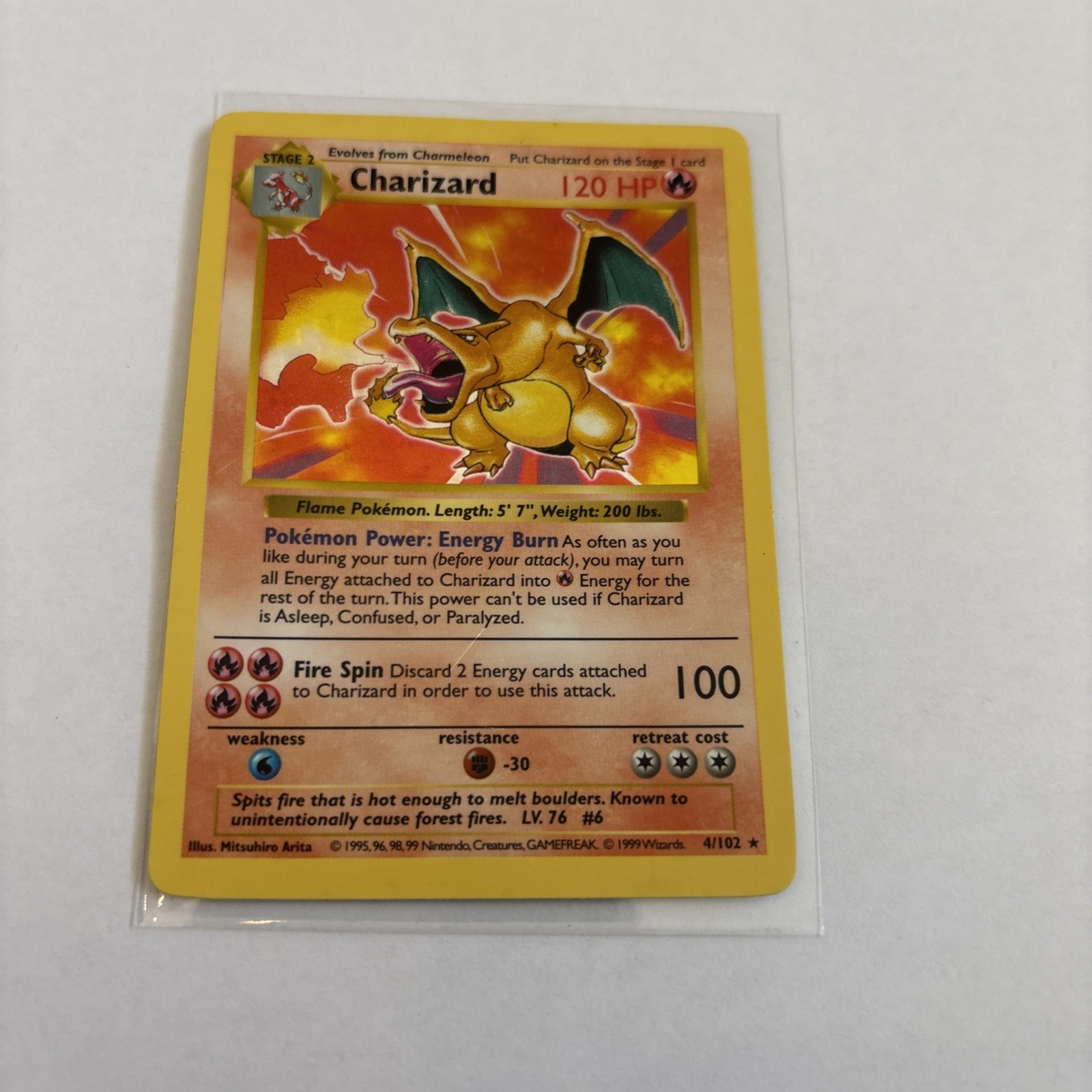 Base Set Shadowless Charizard Holo 4/102 Vintage Pokémon Card WOTC, Strong Front