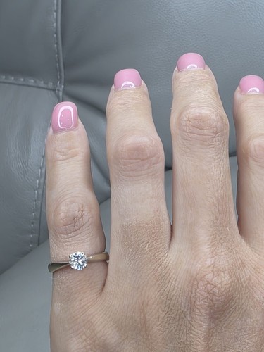 18ct Gold Solitaire Diamond Ring 0.51ct - Picture 8 of 11