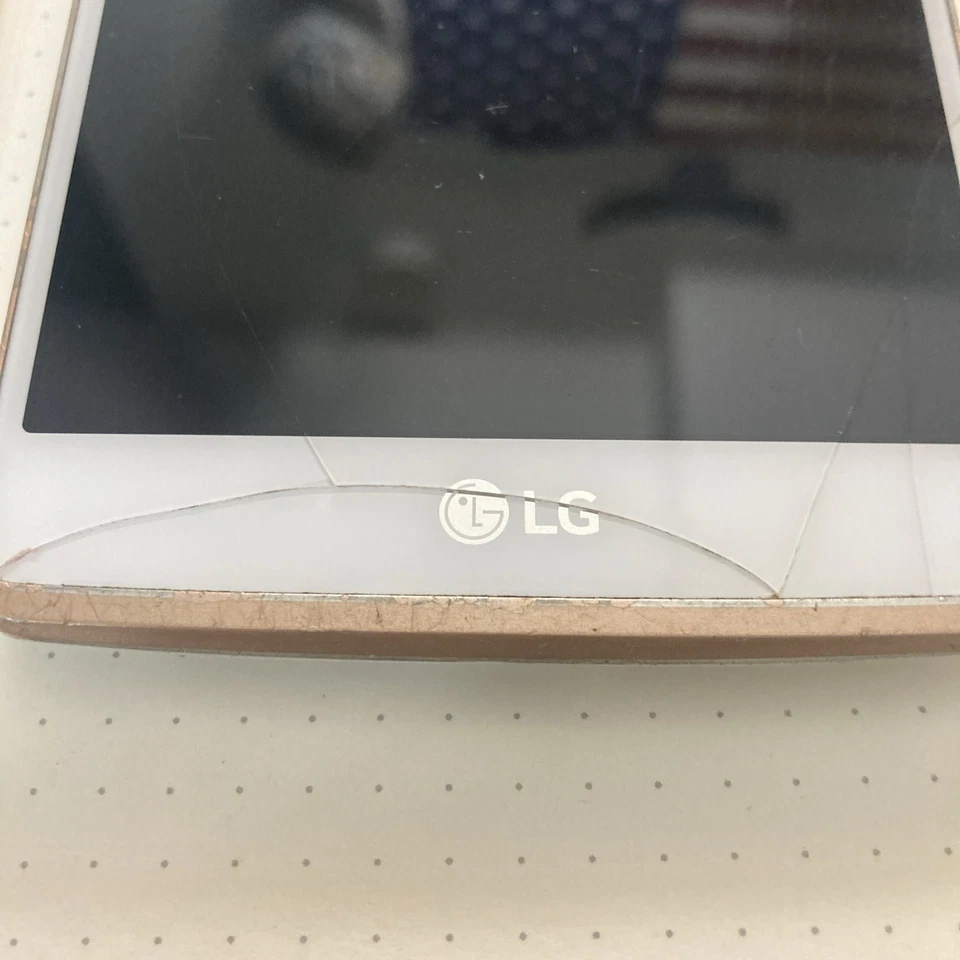 LG G Stylo LGMS631 White Metro Smartphone For Parts /repair Estate Box As Found - Image 3 of 4