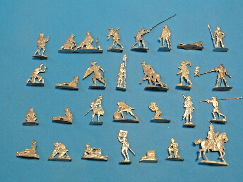 Plats d'étain - Zinnflachfiguren - Flat tin : BAU - 32 soldats du moyen