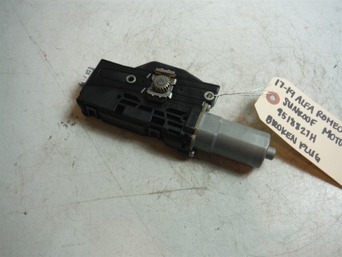 Motor de techo corredizo Alfa Romeo Giulia 2017-2019 fabricante de equipos originales 9518827h enchufe roto - Imagen 4 de 7