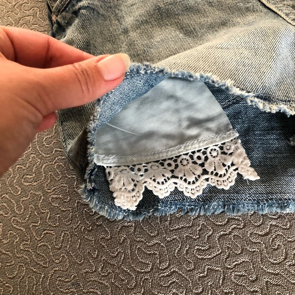 Old Navy 女孩蕾丝口袋短连体裤:L — 第 2/4 张图片