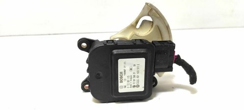 Volkswagen PASSAT B5 1997 Stellmotor Heizung Klima 8D1820511E Benzin UST58121