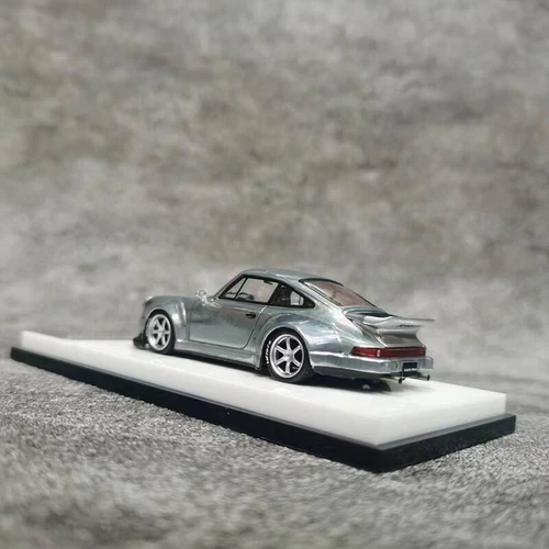 MC 1:64 Modellauto Porsche RWB 930 Alu Die-Cast Fahrzeug Duck Wing Version - Bild 3 von 4