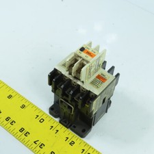 Fuji SC-5-1 SC20AA Contactor Relay 7.5kW 440V W/ SZ-A11 Aux 220V Coil 