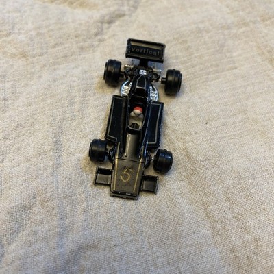 Yatming Lotus JPS 72 John Player Special 5 Indy Race Car #1305 - Vintage 70 s