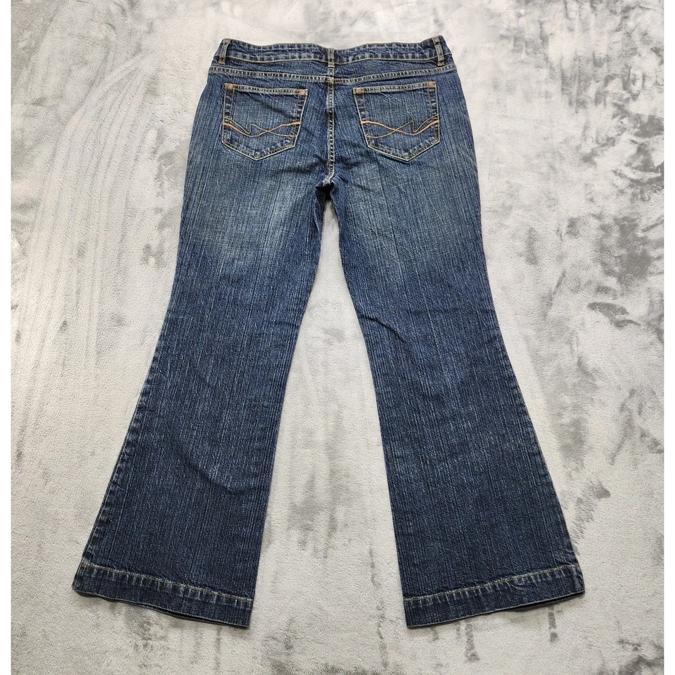Vintage Faded Glory Jeans Womens 14 PETITE Blue Stretch Flare Mid Rise Casual - Image 3 of 4